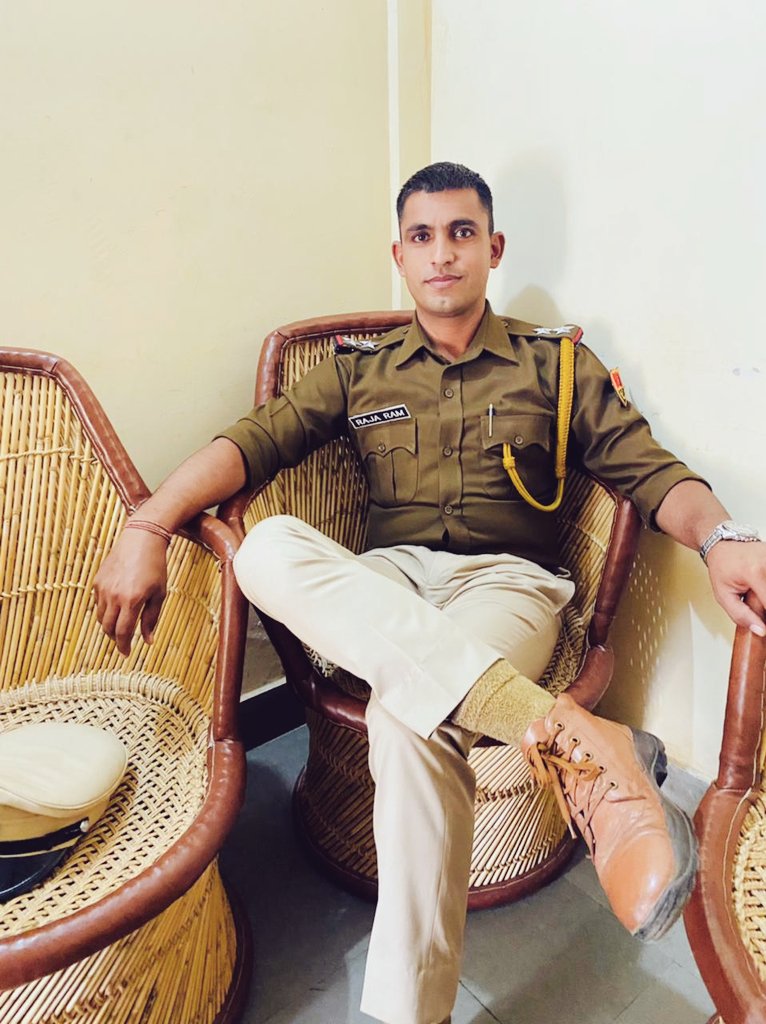 आप किसी काम में तभी सफल हो सकते हैं, जब आप उस पर गर्व करें।

~  S.I.Rajaram Jat.