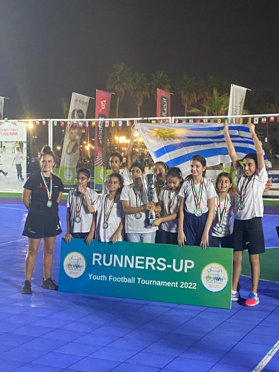 MissBarran's tweet photo. Unbelievably proud of the Star U11 Girls football team - theyβve smashed it! #teamstar @Aleemunnisa25 @staraltwar πβ½οΈ https://t.co/tnIifrWDoQ