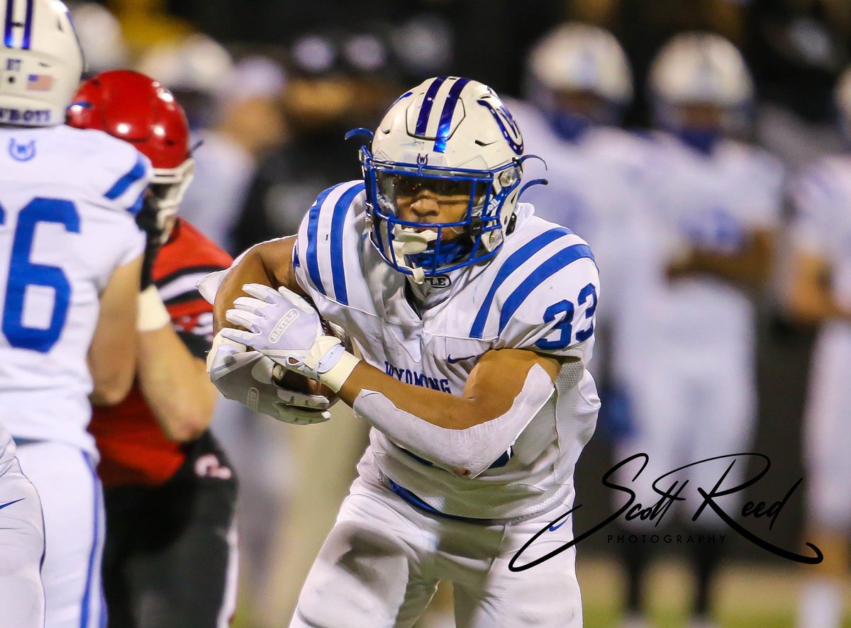 SR_Photog_Guy's tweet photo. @mcgrunk30 π―πβοΈ clash of unbeatens @WHS_Cowboys vs @TarblooderFB should be a dandy π @MaxPreps #canon #sportsphotography #letzgo #grind4state #allgasnobrakes #DIV #notomorrow https://t.co/7ZmAmBv3gP