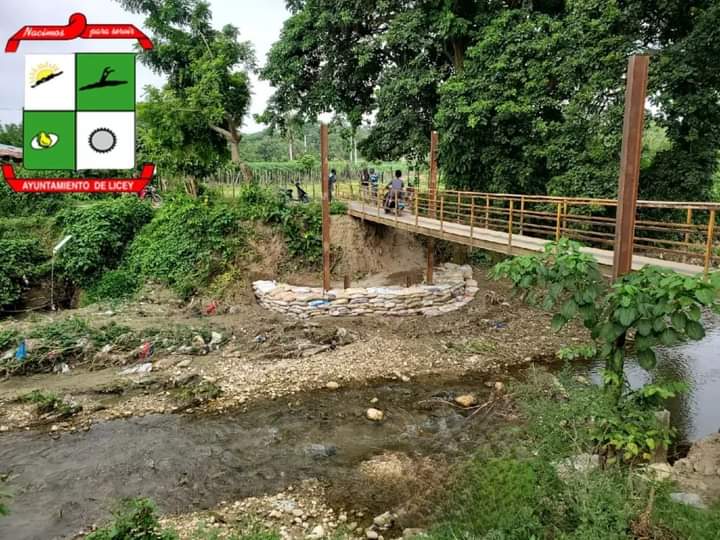 alcaldiadelicey's tweet photo. MURO DE GAVIONES EN EL PUENTE BOTONCILLO 

LICEY AL MEDIO, R.D. - Nuestras brigadas de Obras Municipales continuaron trabajando en la Construcción del Muro de Gaviones para atender el deslizamiento y desbordamiento del Río Licey.Continúa el relleno y la Construcción del Muro. https://t.co/XSlmw0ESAQ
