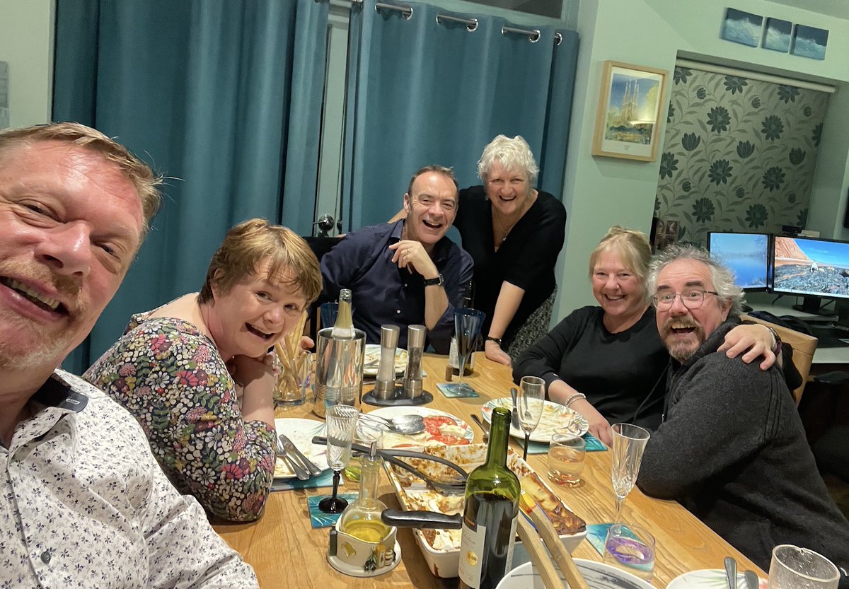 Marc Willcox (@marcwillcox) on Twitter photo Lovely, special meet-up with The Studio Manglers last night.
🍷🍽 Lovely, special meet-up with The Studio Manglers last night.
🍷🍽
