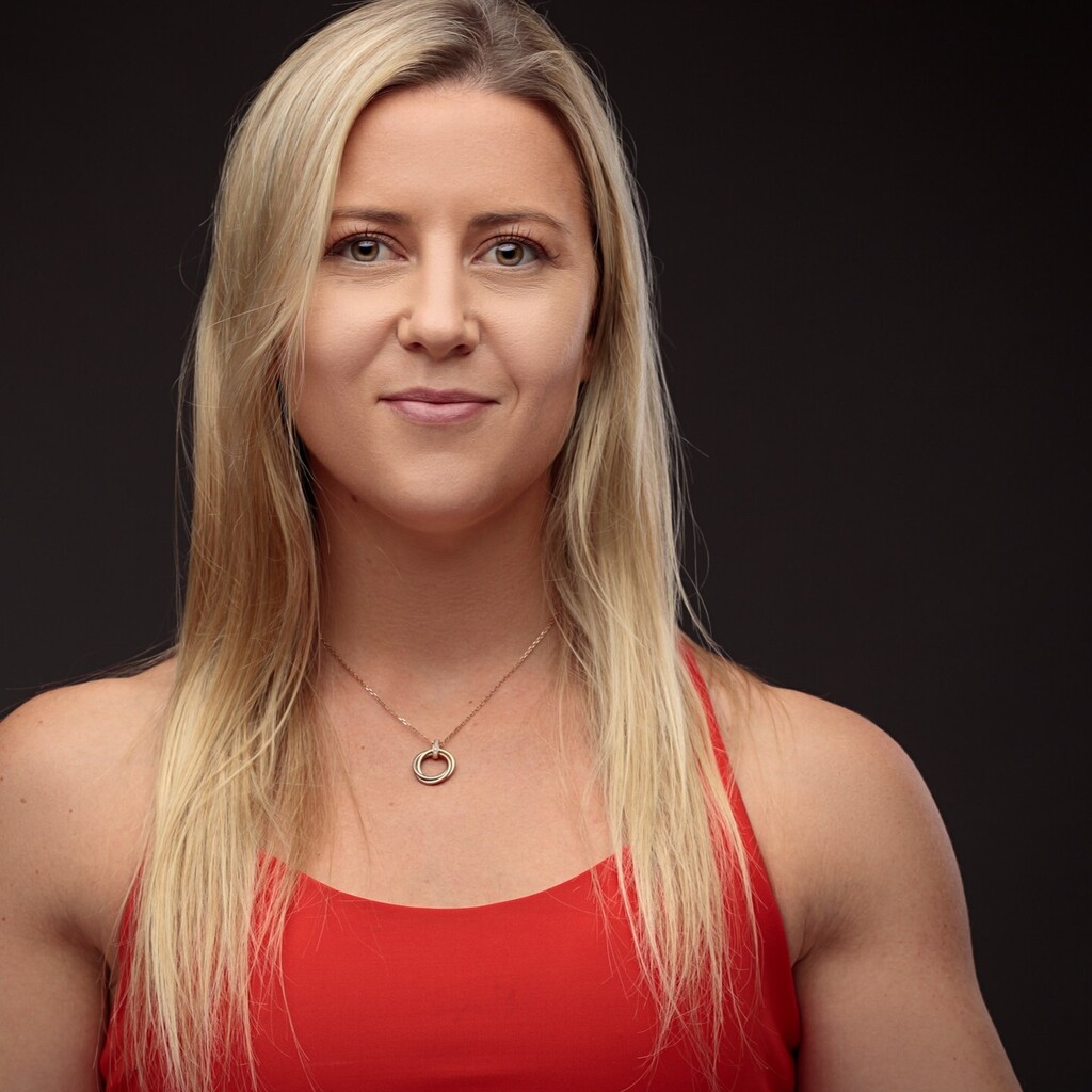 foyersphoto's tweet photo. Great to be at the studio with Bella doing her new headshots and personal branding.
Bella has just launched studio fitness a new private gym in Woodbridge.
.
2 of 3
@studio_fitness_
#bentwaterspark #commercialphotographersuffolk #ipswich #modelsuffolk #… https://t.co/KmpGWZWnIy https://t.co/lD6smrwKOM