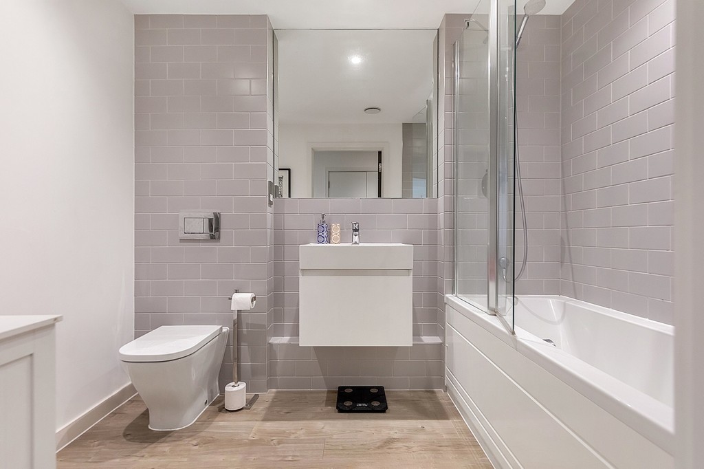 GJamesProperty's tweet photo. #ForSale: Elegant #1bed #luxury #leasehold #apartment in #Peckham #SE15
Perfect for #youngprofessionals & #couples
⬇️Don't miss out! More info here:⬇️
https://t.co/PkjrXv0eQ1
#home #decorideas #balcony #plants #househunting #propertytobuy #Southwark #localestateagent #garden https://t.co/dBc1NiFpJJ