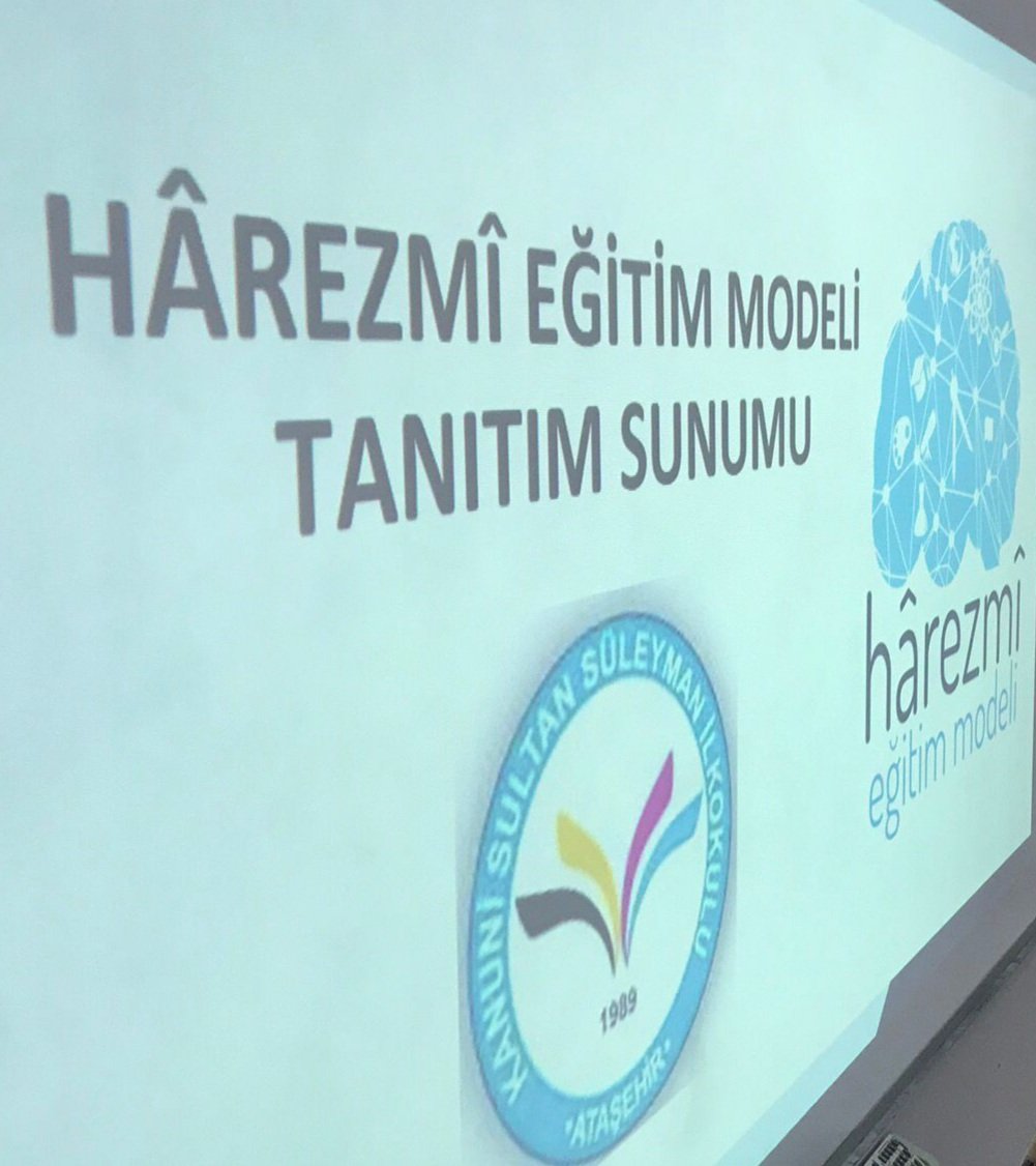 AtasehirKanuni's tweet photo. Hârezmî Eğitim Modeli okulumuza hayırlı olsun. 
Hârezmi gönüllüsü öğretmenlerimizi kutlarız.Hârezmi Ataşehir Koord.Figen Köksalan ve İlçe MEM Müdürümüz  Sayın İsmail GÜNDAY'a teşekkür ederiz. @ismail_gunday @AtasehirMEM @harezmiatasehir @harezmimodeli
https://t.co/8outP2ifgz https://t.co/NaXKDv8QVu
