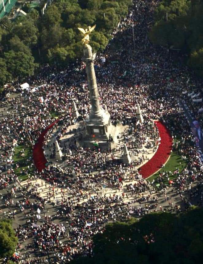 Matador08640286's tweet photo. Esta mega marcha, no tendrá contentos a los fifis 😂🤣 https://t.co/jPaSHztOTe