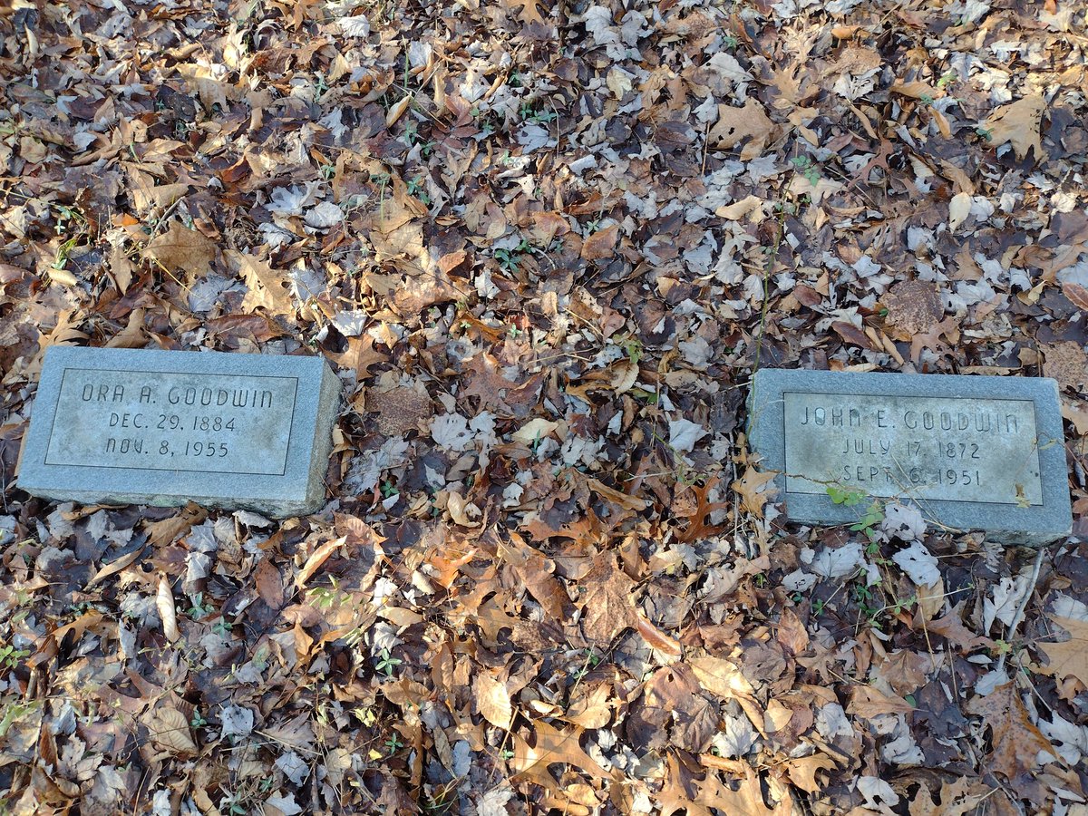 tomcuchta's tweet photo. Pictures from a cemetery I ran across on a hike near Spencer, WV https://t.co/AAfCcQMFSE