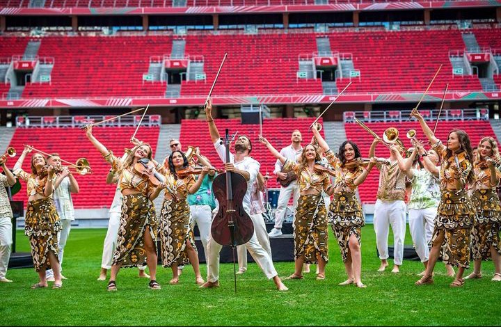 heeishauser's tweet image. The joy of music is the happiness it brings to the soul🤩🥰🎻🎻❤️