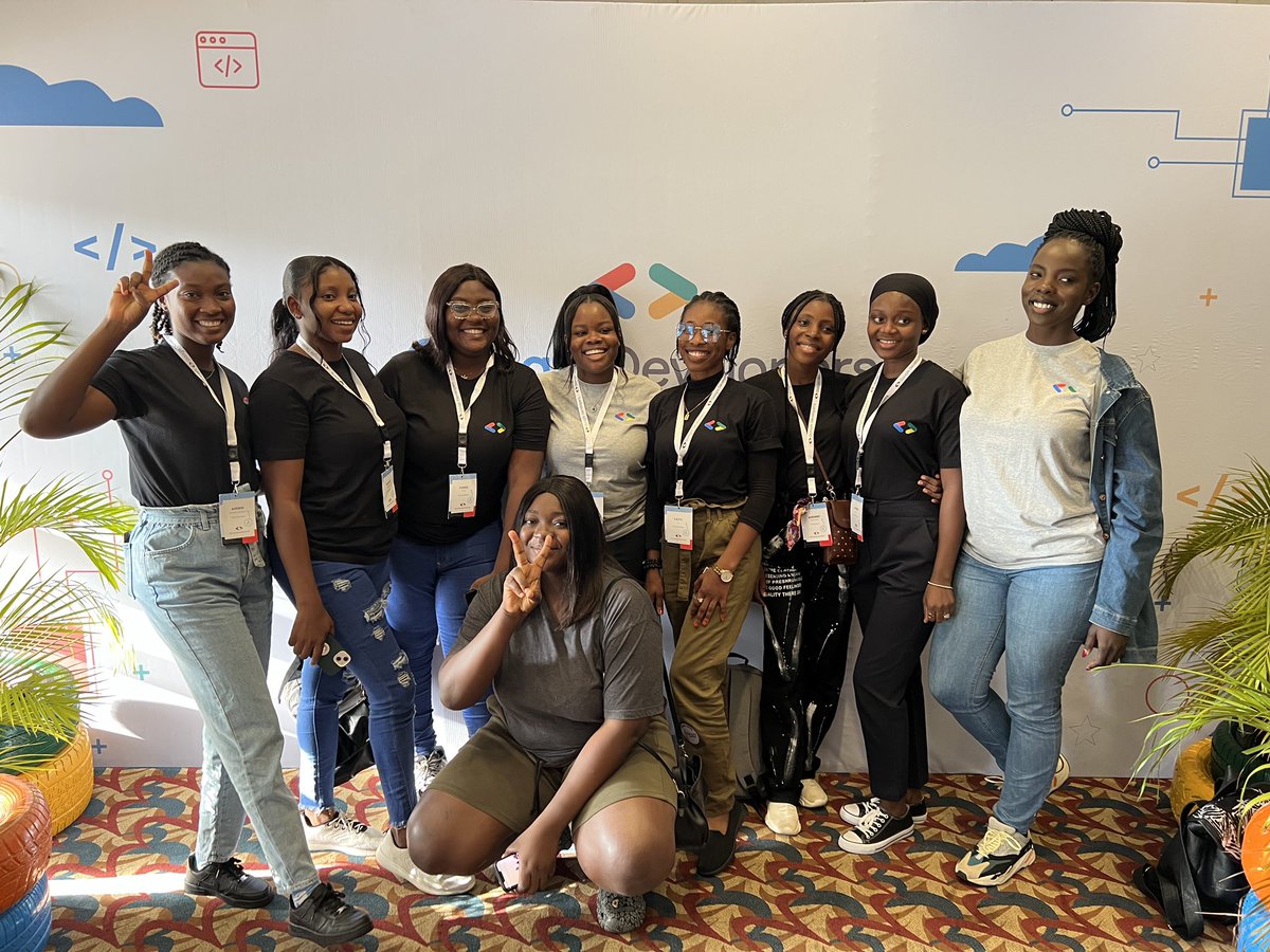 tife_adebisi's tweet photo. #SSACommunitySummit22 was indeed a success
thanks to all the organizers @Kolokodess @auwalms https://t.co/ic1jdLAynY