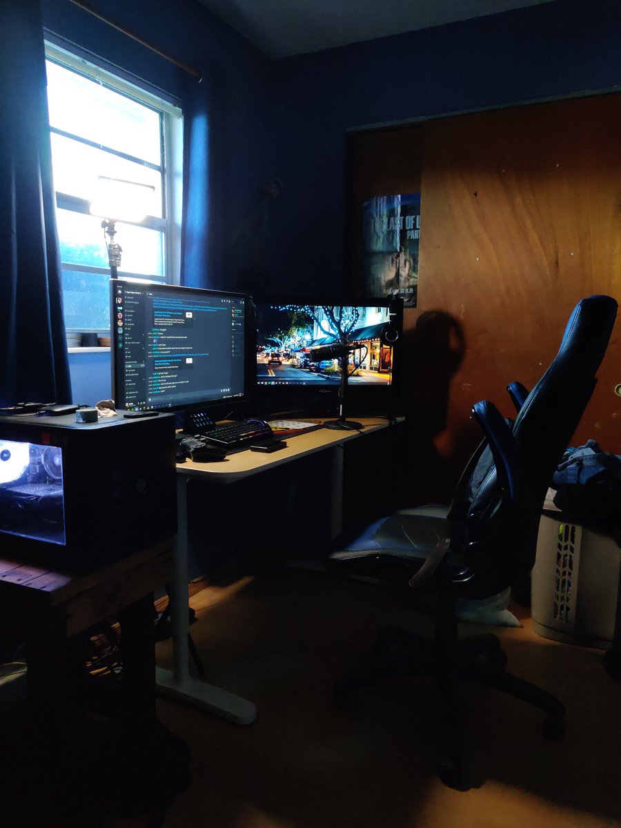 BugliesGames's tweet photo. God damn, I've come a long way lol https://t.co/KzNjN3SwVI