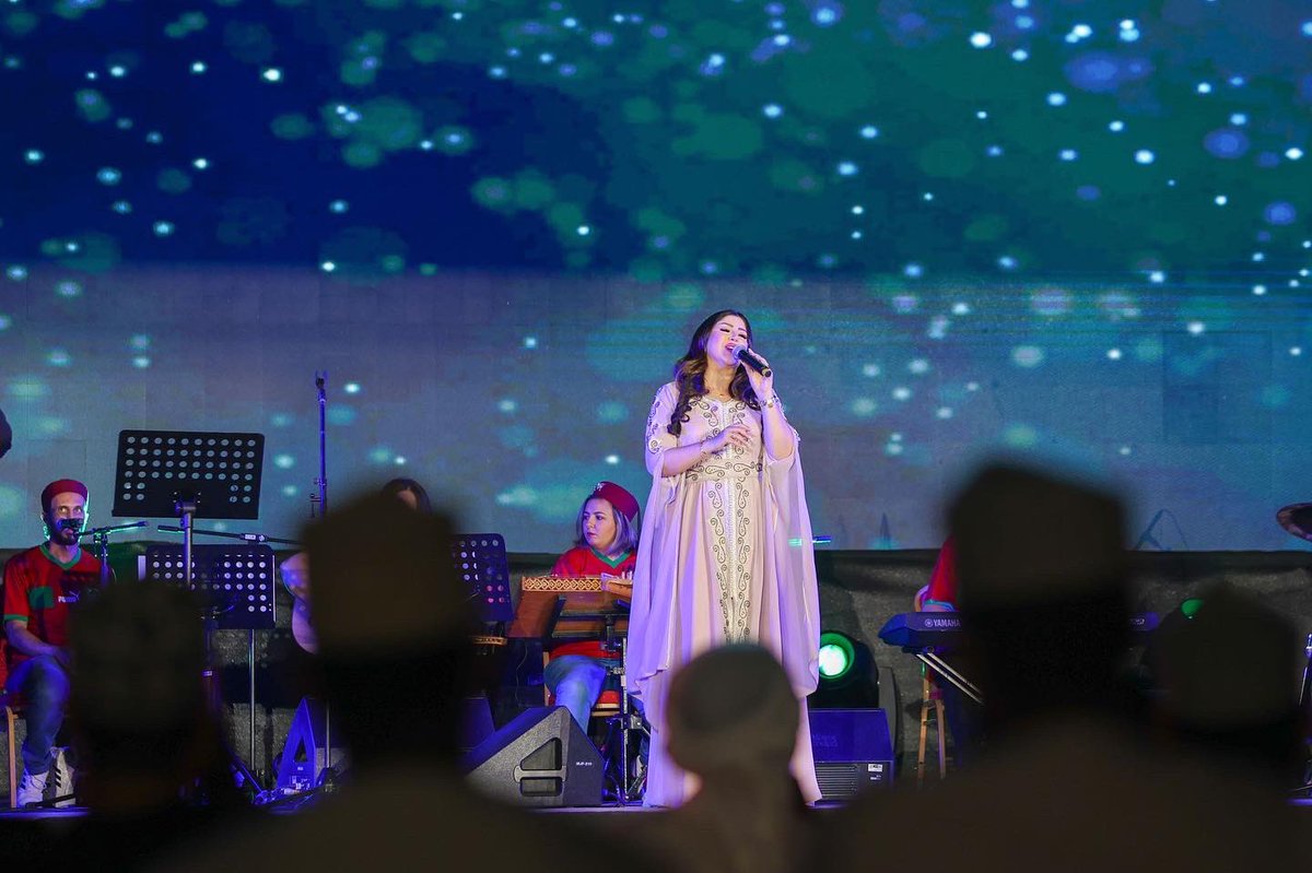 Suhar_festival's tweet photo. أمسية الليلة أحيتها الفنانة فدوى البحري بألحان مغربية أصيلة أطربت بها جمهور #مهرجان_صحار 🎶 https://t.co/tF4EKU1aPw