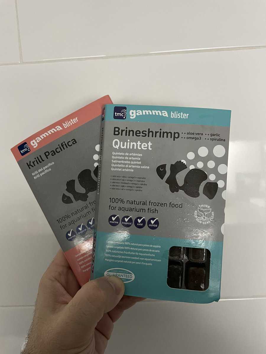 davidalzira's tweet photo. ✔️Ayer compré estos blisters de comida congelada para mis peces en @MiscotaES
✔️Lo mejor siempre para mis #apistogrammas y #ramirezi entre otros.
#acuariofilia https://t.co/LW6OKbCwi6