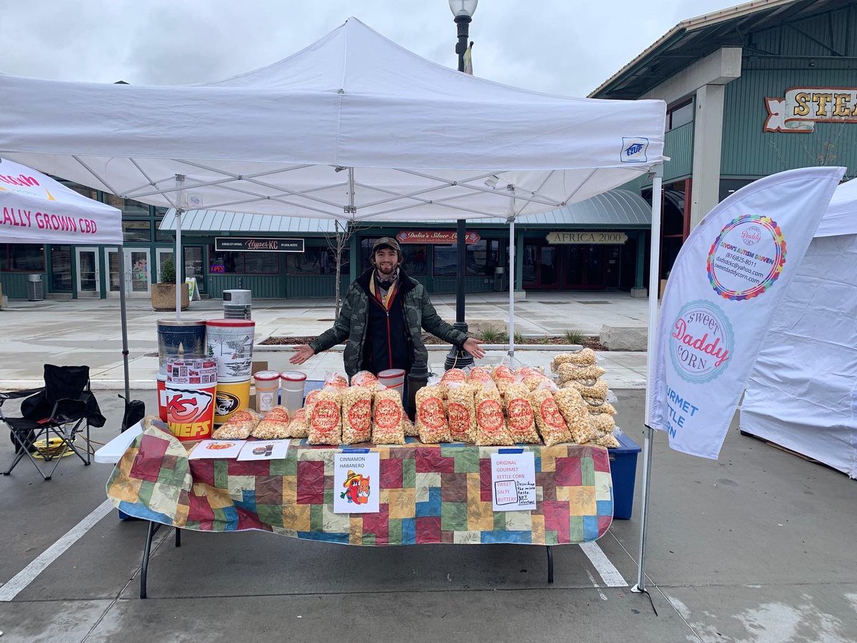 devon_kc's tweet photo. Devon’s Autism Driven Sweet Daddy Corn is back at Merry Market/Kansas City River Market at booth 154 from 10-5 today. Six tins to hold your favorite snack to share with your friends and family.
Are you addicted yet?
Flavors: Original, Vanilla Rum, Cinnamon Habanero, Pumpkin Spice https://t.co/i9OEW0zn2c