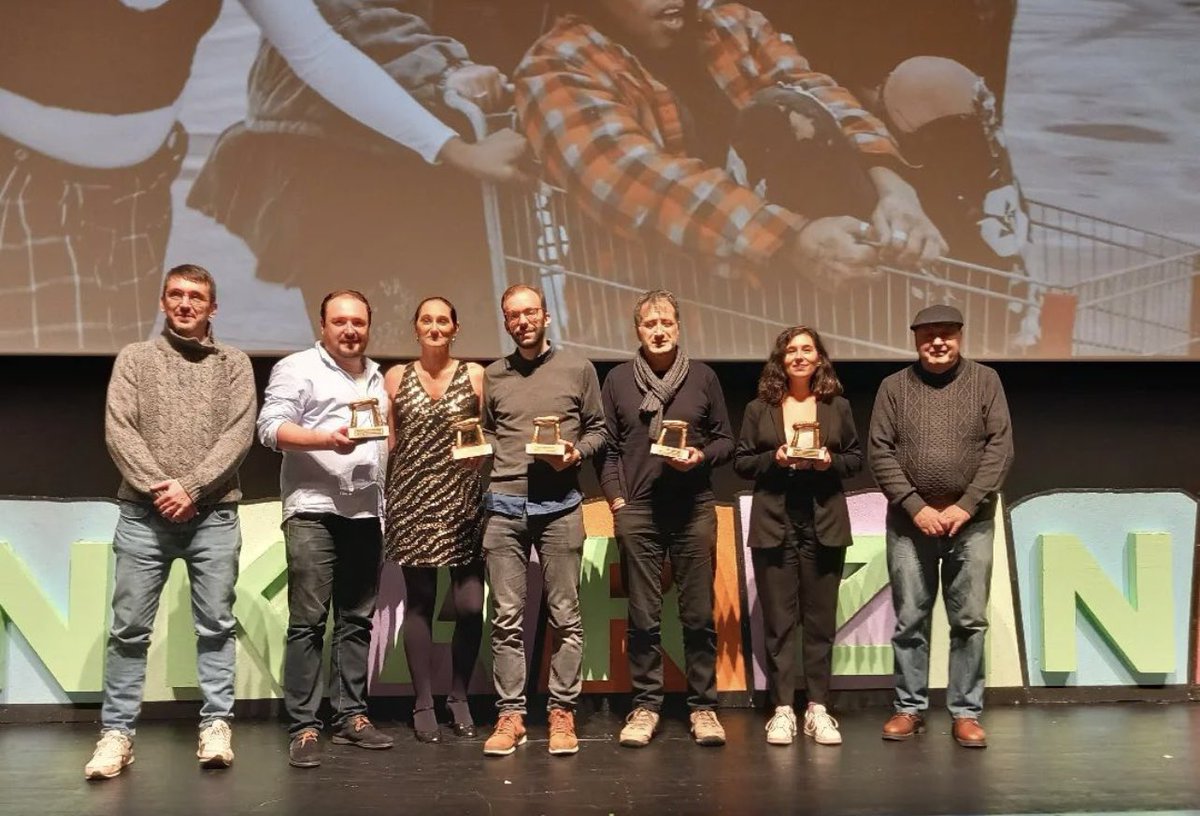 sauerdogs's tweet photo. About last night…
Mejor corto de ficción en el 41 Enkarzine. ¡Gracias Zalla! ¡Enhorabuena equipo! https://t.co/McrjFbP2Kq