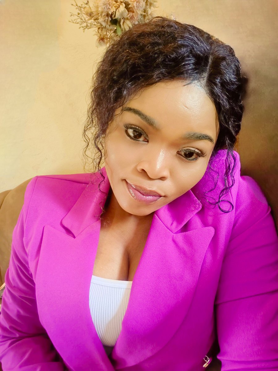 U ṋea mbilu yanga dakalo ḽi fhiraho ḽa musi kha vhone ho anda mavhele na tuvhu ❤️