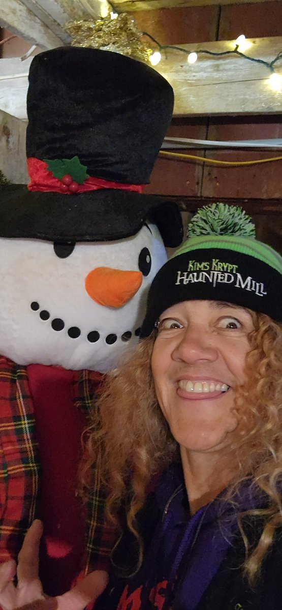 Kim Yates tweet media