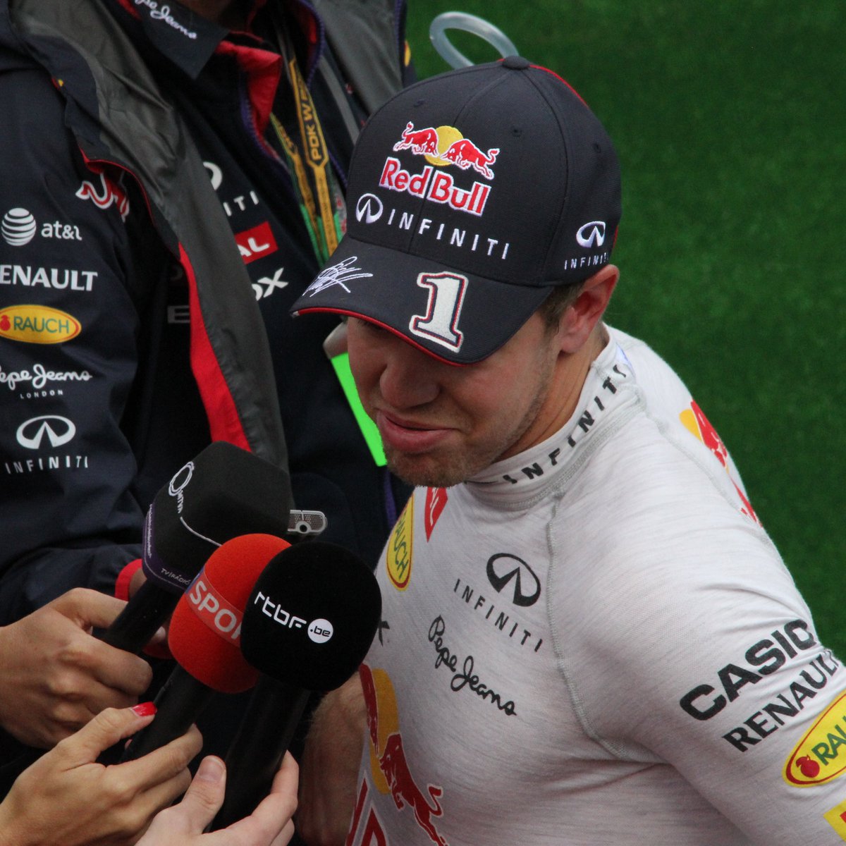 JaneBleach's tweet photo. And finally in this instalment of Seb through the years, post-race interviews, Spa 2014. He looked a lot happier chatting to Kimi before the race!
#DankeSeb #DankeBritta #Kimi #F1 #Spa2014 @CarlySV5 https://t.co/g7gvZ7w9xG