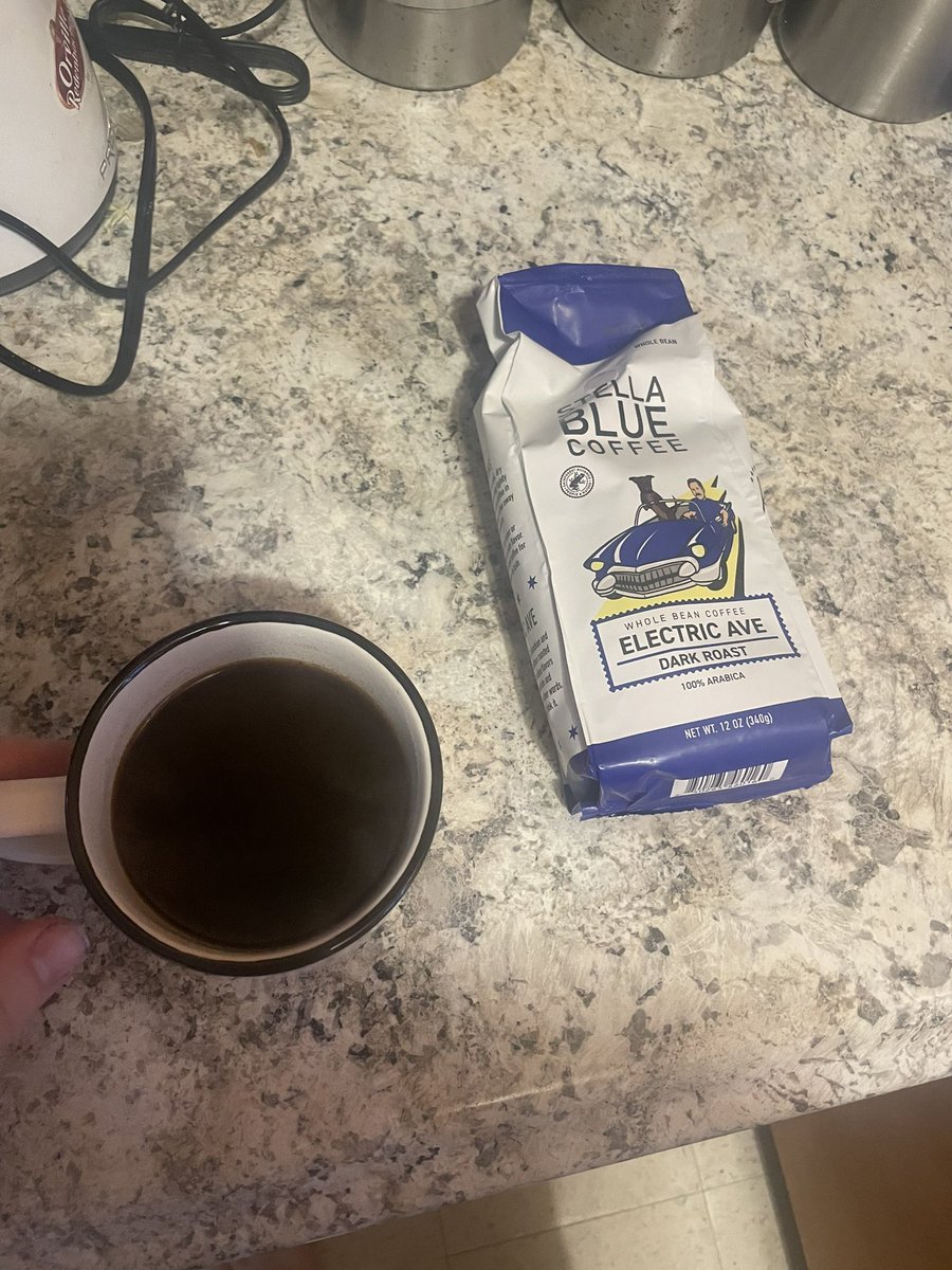 Da_HuIk's tweet photo. @BarstoolBigCat just had my first sip of @StellaBlueCoff and it taste like every bets hitting today https://t.co/iZ5qfjSjc9
