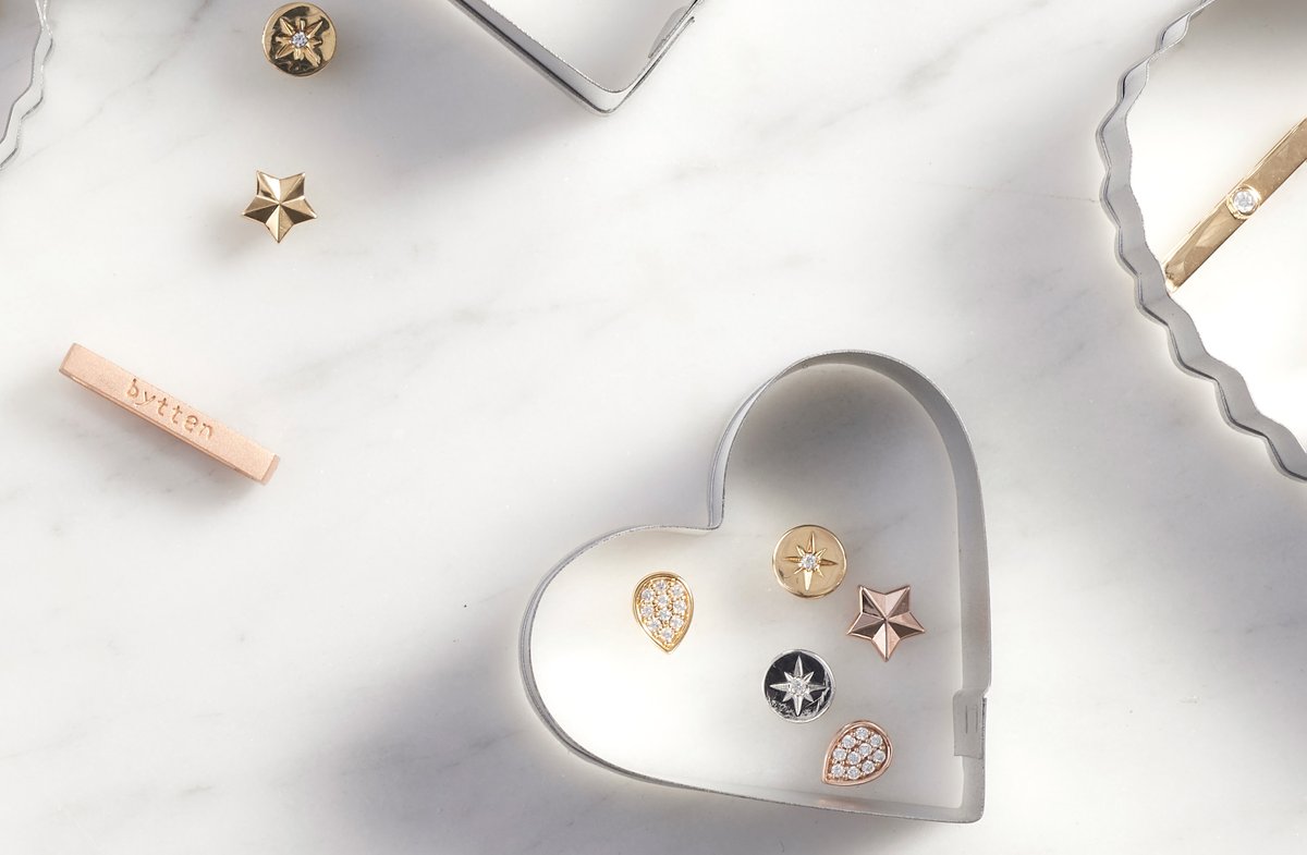 getbytten's tweet photo. shop SMALL 20% OFF all studs❣️ - https://t.co/3IQmkL8lOE https://t.co/gApzqiLV6z