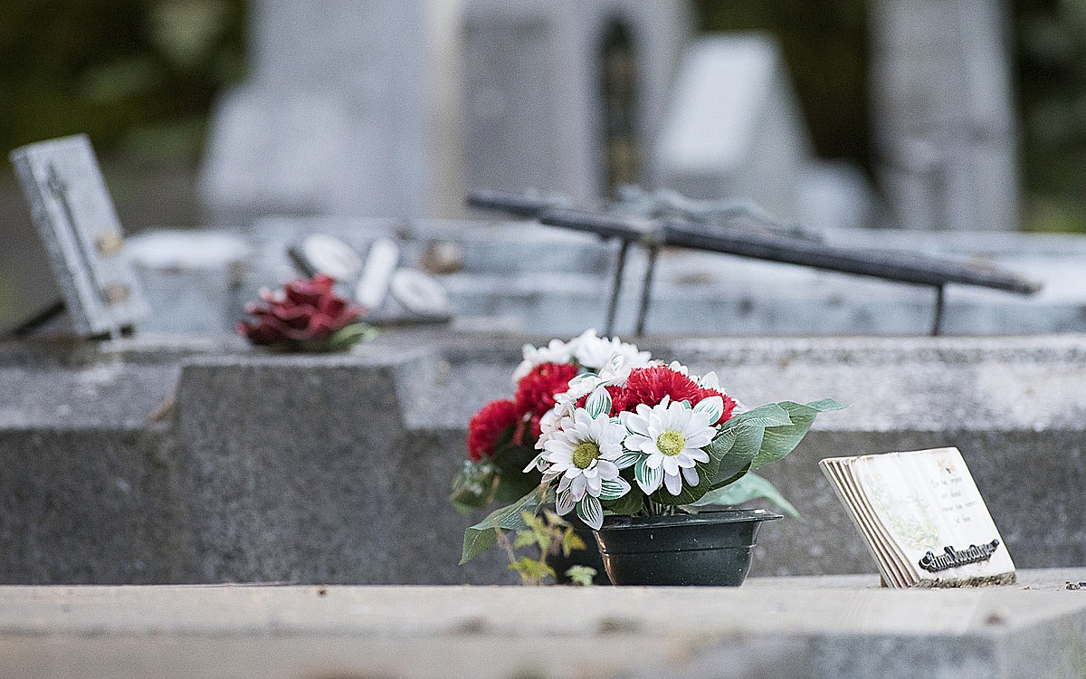 À la suite de son décès, une personne peut avoir des dettes et des crédits qui ne sont pas encore payés. Pour protéger vos héritiers, voici les démarches à faire auprès de votre assurance. 🧐 mon.listedito.net/r/kutd9xg