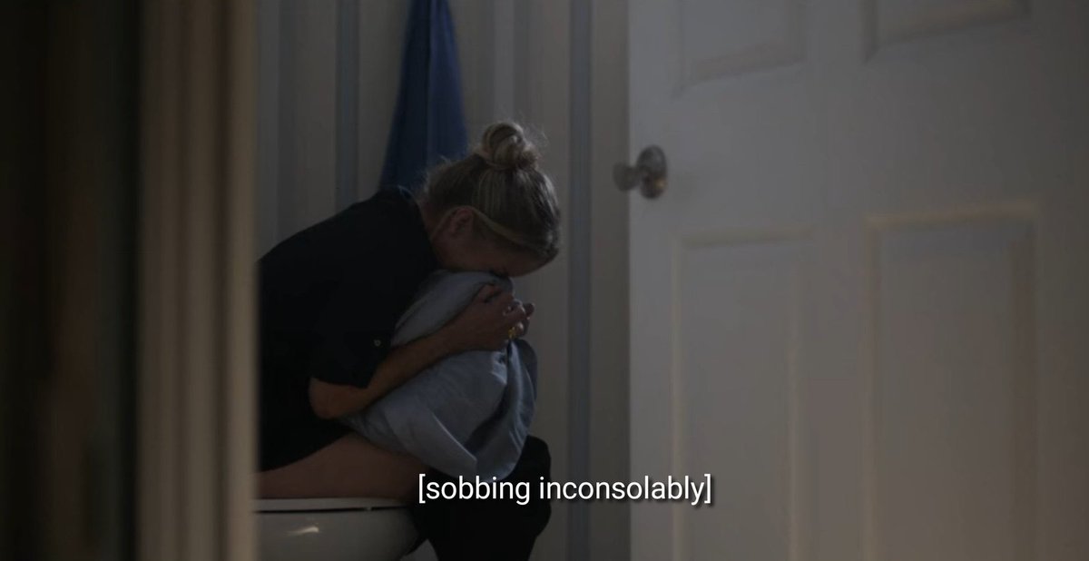 m1lfhunting's tweet image. this is how dead to me ending got me like for the last 15 hours