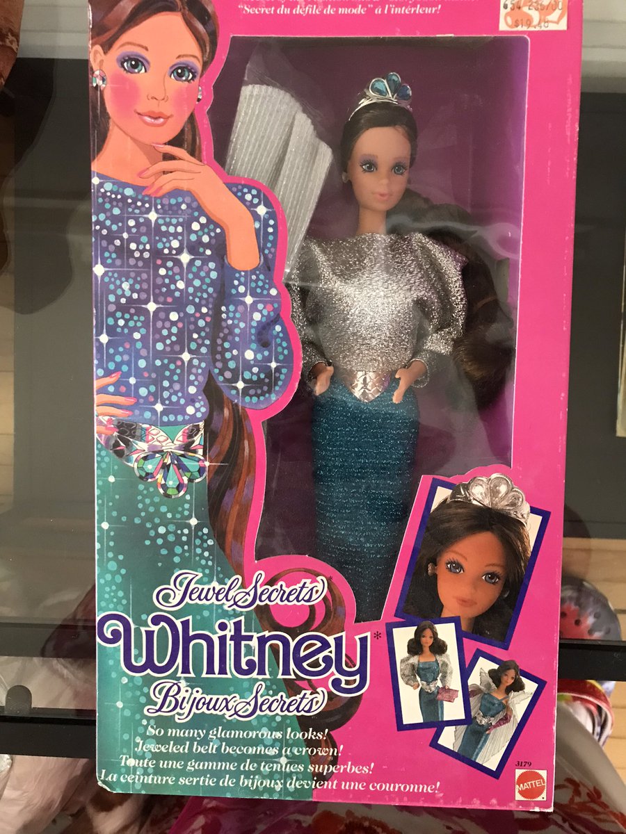 MakegoodersInc's tweet photo. WOW 🤩 an anonymous donor dropped off boxes &amp; boxes of unopened vintage barbies for our Xmas order for @NorWestCoop!! ❤️🙏💖 https://t.co/RYx1QfQfK2