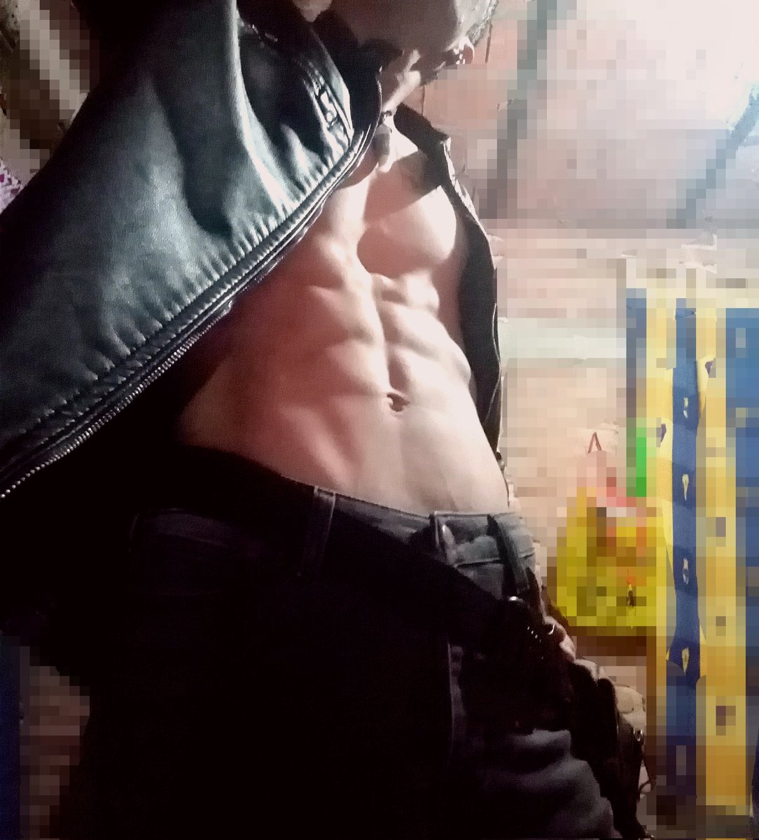 ELHAZAWolf's tweet photo. Esto se esta poniendo duro!! Jeje 😎😉😈💥 https://t.co/rc98khCKJl