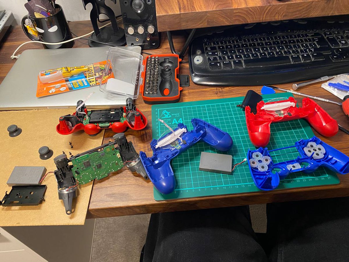 Matt "Kupo" Roszak on Twitter "I have two broken PS4 controllers, one