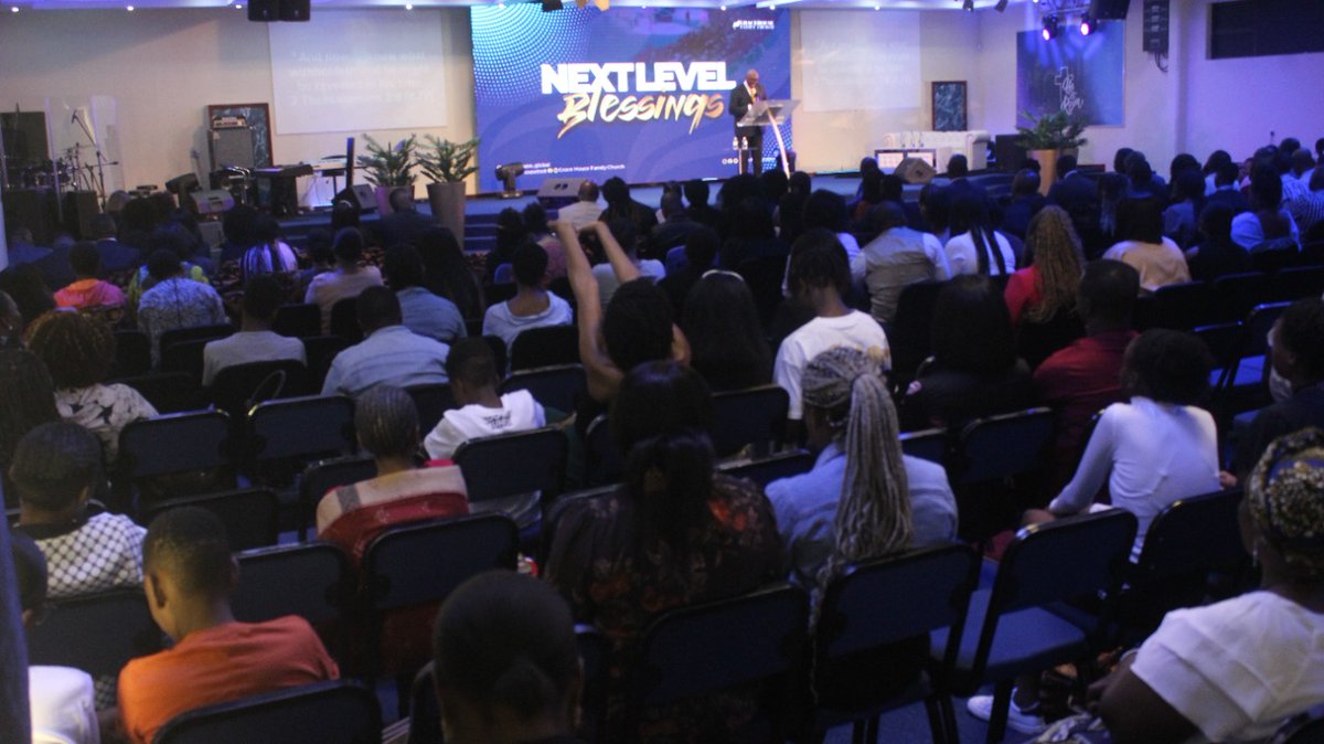 gracehousetwit's tweet photo. “The Blessing is God’s covenant that overrides the earth’s curse; enabling you excel regardless of the environment.”@chuksozabor. Awesome worship experience earlier at GraceHouse. Glory to God!
#NextLevelBlessings
#YouWillTestify https://t.co/P38nGZdeV7