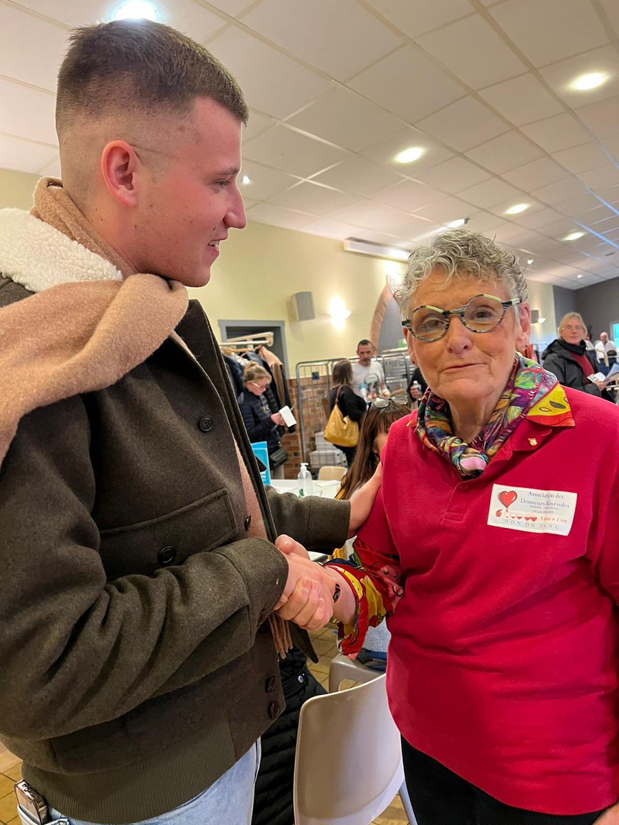 pierrickbrtlo's tweet photo. Don de Sang ce matin à Merris. + de 100 participants = potentiellement + de 300 vies sauvées ! 
Un acte généreux, d'une simplicité extrême; si vous le pouvez, n'hésitez pas à donner !

#pierrickberteloot
#flandre
#merris https://t.co/8lzBgKBGVB