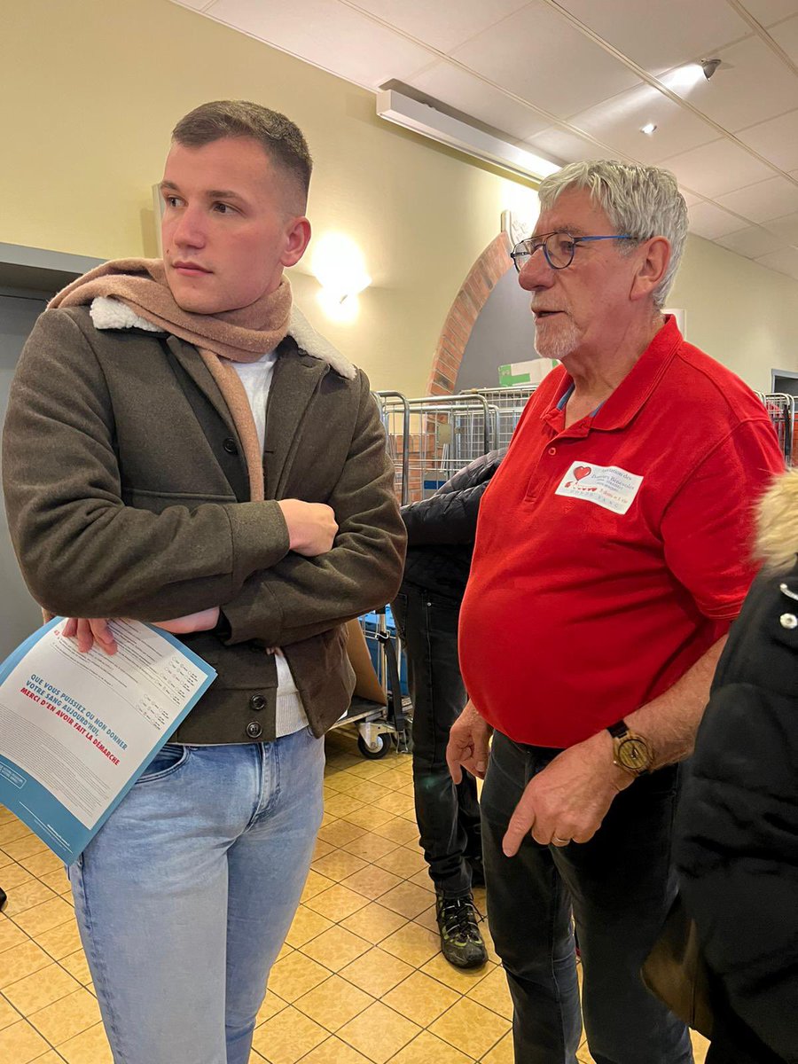 pierrickbrtlo's tweet photo. Don de Sang ce matin à Merris. + de 100 participants = potentiellement + de 300 vies sauvées ! 
Un acte généreux, d'une simplicité extrême; si vous le pouvez, n'hésitez pas à donner !

#pierrickberteloot
#flandre
#merris https://t.co/8lzBgKBGVB