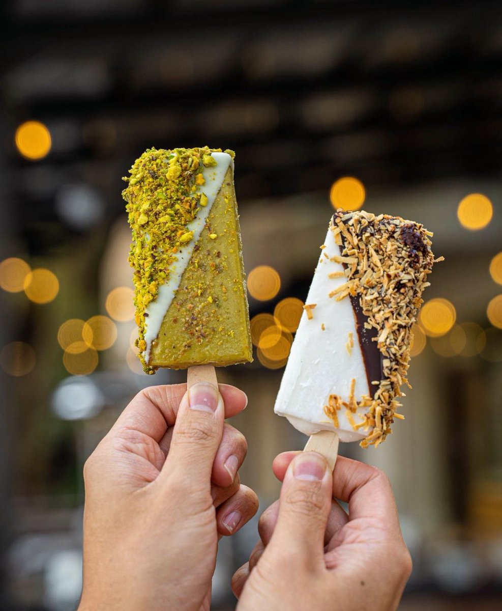 Here at Paletas Morelia, we're all about the unique &amp; personalized experience — pick it, dip it &amp; top it ❤️ Make sure to visit us today to start the new week sweet ⁠😋