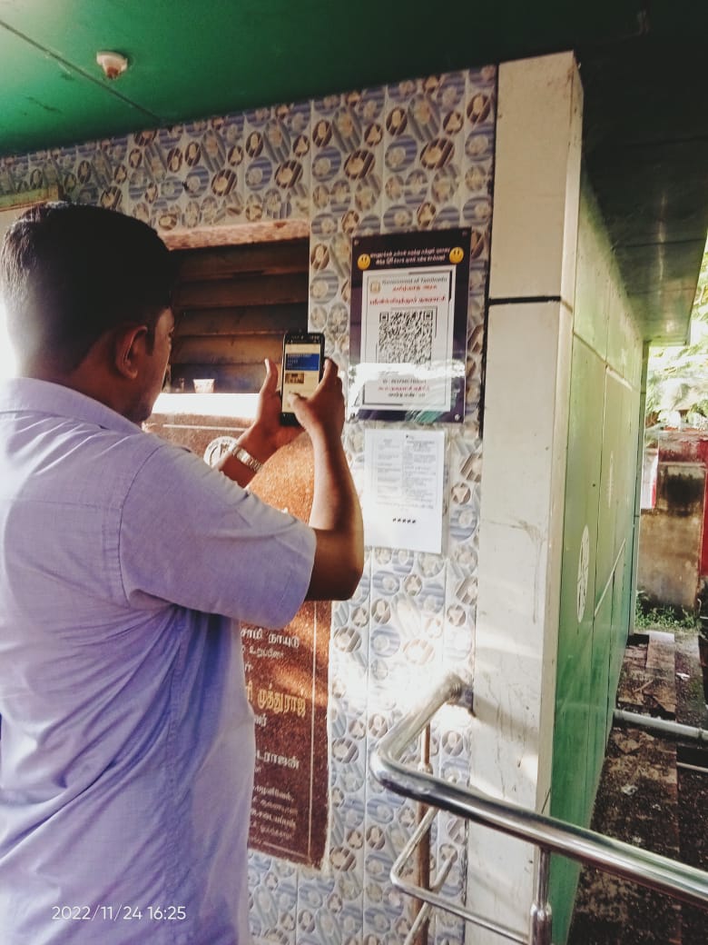 SMunicpality's tweet photo. Pasteing QR code in every CT and PT- Srivilliputhur municipality- ULB - 803794 @mygovindia 
@MoHUA_India 
@SwachhBharatGov 
@PIB_MoHUA
#toliets2.0 #mythoughts_ourtoliets
#ChampionofChangeforSwachhBharat
#RateYourToilet
 #Uncode Toilets with  QR code based feedback. https://t.co/QSRq60HLYS