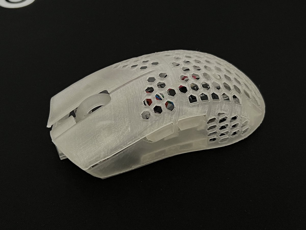 tosteck1's tweet photo. Razer Viper Mini + g305 release soon

Expected weight: ~44 g with no battery, 53 g with battery https://t.co/XoFkHC1yMZ
