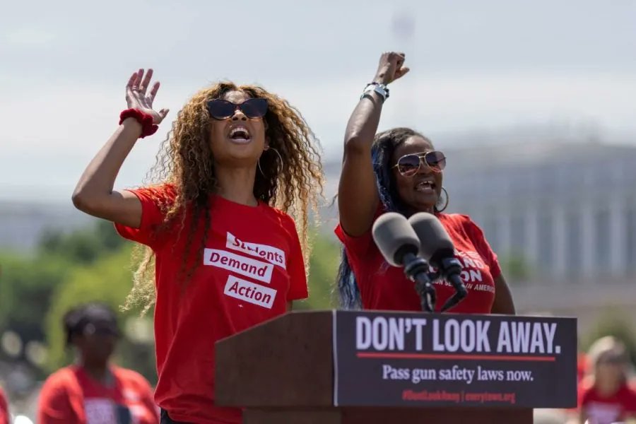 “There was a need for people to advocate for those like me and encourage measures that would result in more gun violence prevention.”

Four Black Students Demand Action leaders talked to @essence about their experiences &amp; why they continue to do this work: essence.com/news/black-you…