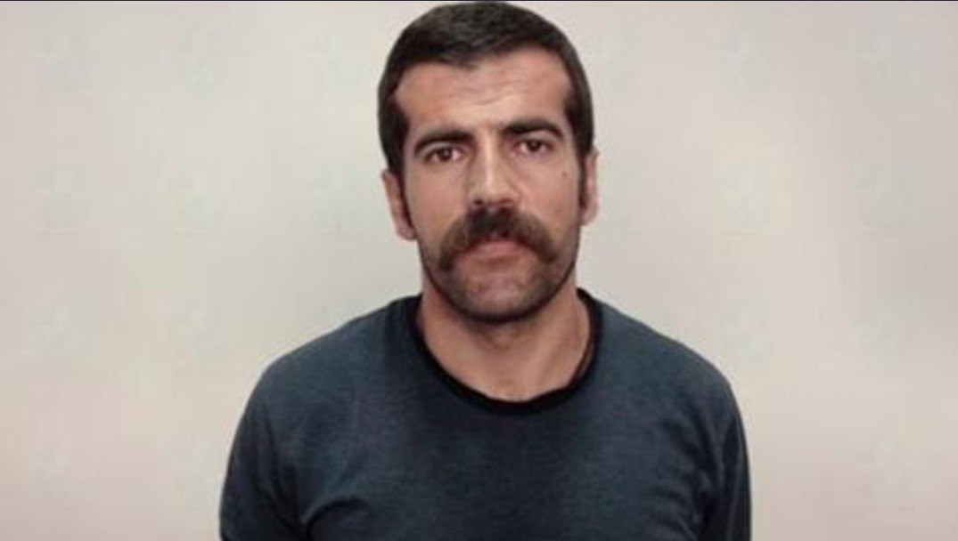 Ye2neAdam's tweet photo. #Shaker_behrooz, a Kurdish political prisoner sentenced to death has been transferred from Urmia central prison to an unknown place this morning amidst crackdown in Kurdistan. His transfer is alarming and means that he might be executed soon.
#SayTheirNames #MahsaAmini https://t.co/MYl5GJLRJJ