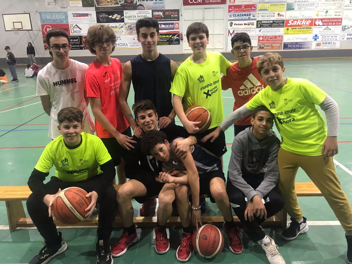 ImdBaloncesto's tweet photo. Infantil/Cadete masculino 🏀❤️🏀 https://t.co/4Iu0trKGo8