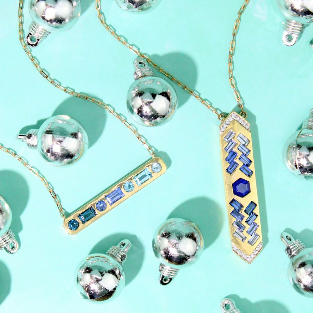 steviewrenstyle's tweet photo. It's the season for holiday shopping, and here are a few of our top picks
.
.
.
#jewelry #jewelrylovers #holidayseason #diamond https://t.co/XWOOH7Gy0i
