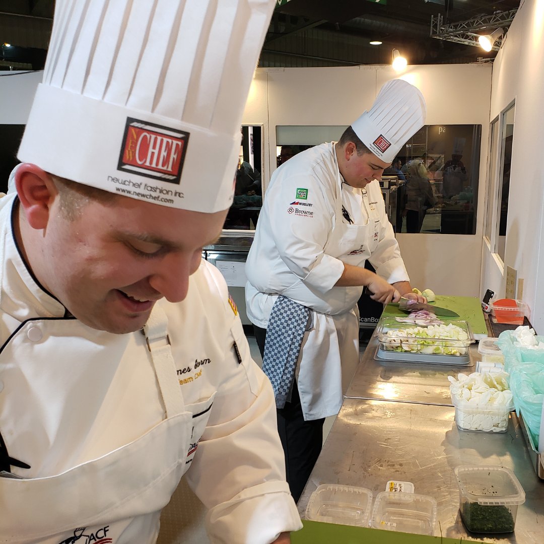 acfchefs's tweet photo. It’s Day Two and the USA Culinary Team is competing in the Restaurant of Nations.

#acfchefs #culinaryworldcup #acfTeamUSA https://t.co/ES6pRmyB1h