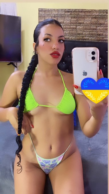 quien se anima a cogerme ?                            who dares to fuck me ? https://t.co/igVEeMOPnu<a href="/tag/nuevafotodeperfil"class="tags"><span>#nuevafotodeperfil</span></a>