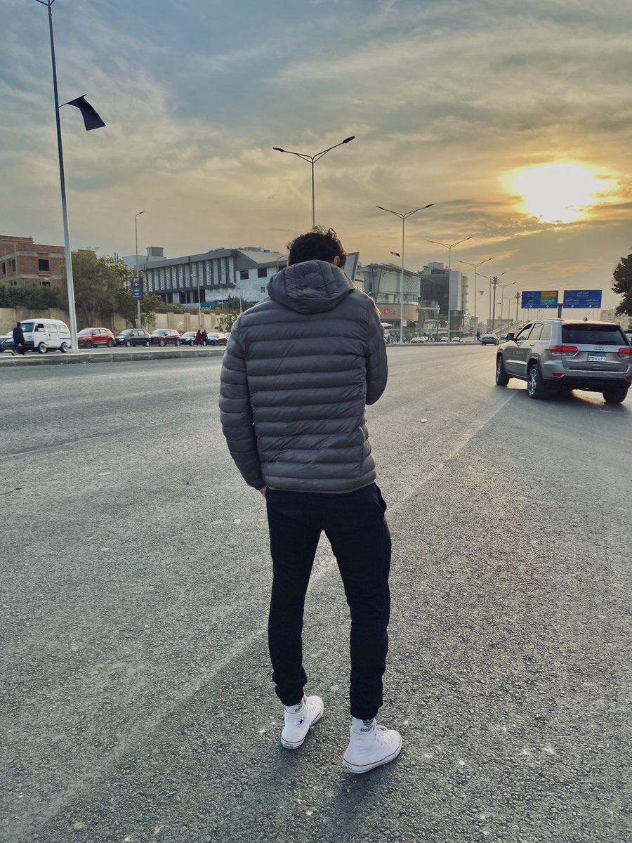 5MustafaIbrahim's tweet photo. New day , new person https://t.co/glM9gy75g2