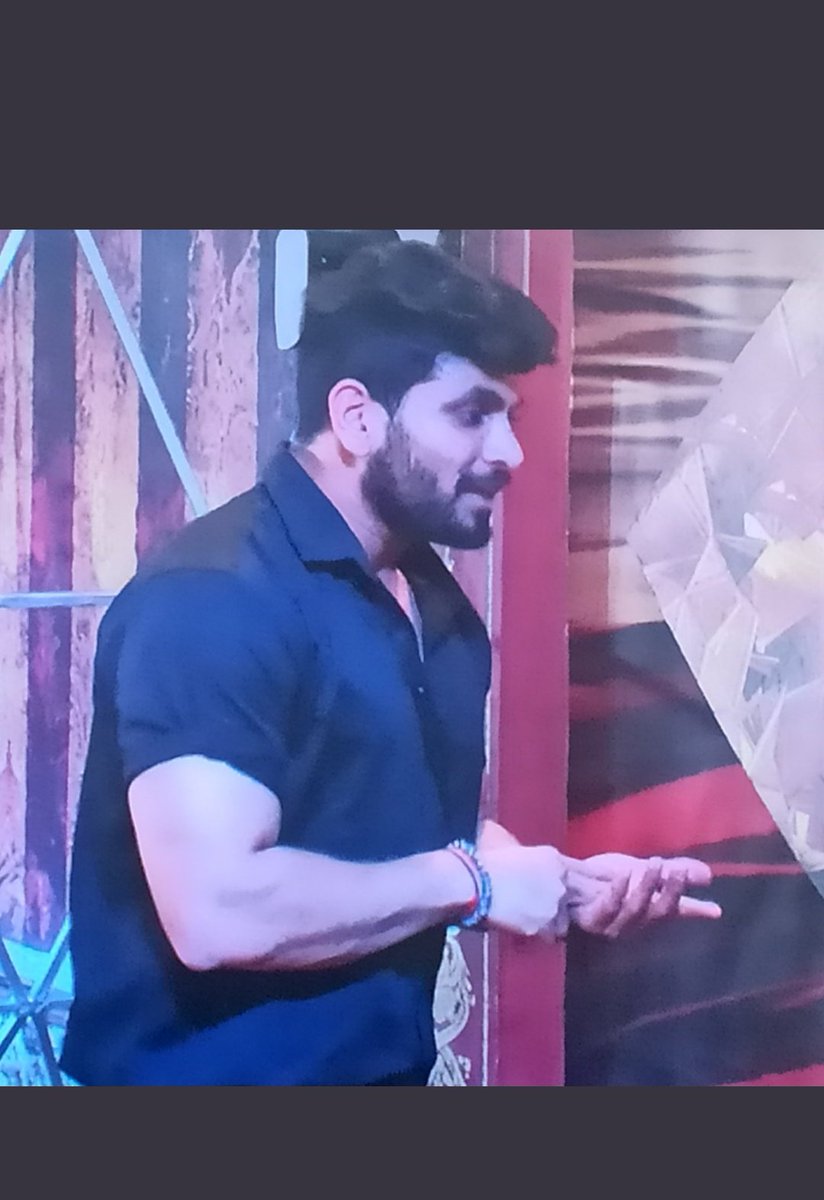 VelocitY__7's tweet photo. Whom Are You Supporting ? 

Shiv Thakare - Retweet
Archana Gautam - Like 

PROUD BBM WINNER SHIV 💕

#ShivThakare | #BiggBoss | #BB16 | #biggboss16 | #BBKingShiv https://t.co/h8KICIbbRT