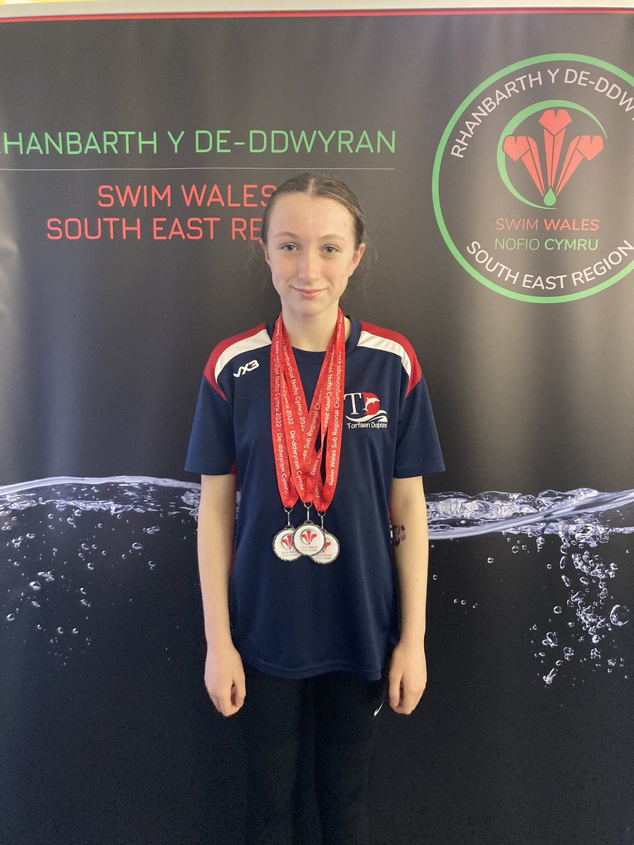 dmfa2017's tweet photo. Great weekend for Ava Hughes-Rolls 👏🏻 in the Swim Wales 🏴󠁧󠁢󠁷󠁬󠁳󠁿 Sub Regional Champs 3 silver medals🥈🥈🥈@RollsMarsha @StjohngirlsPE @StJohnsAberdare https://t.co/BaXgvUox3T
