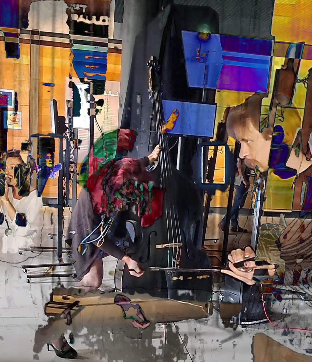 ritamariabr's tweet photo. @NFTSaoPaulo um glitch da performance de @blua_discordia @pinkalsky e @ritamariabr no museu da imigração
reverberações ressonâncias e mil ideias para novos caminhos
@nomadelabel https://t.co/k8si8TA08k