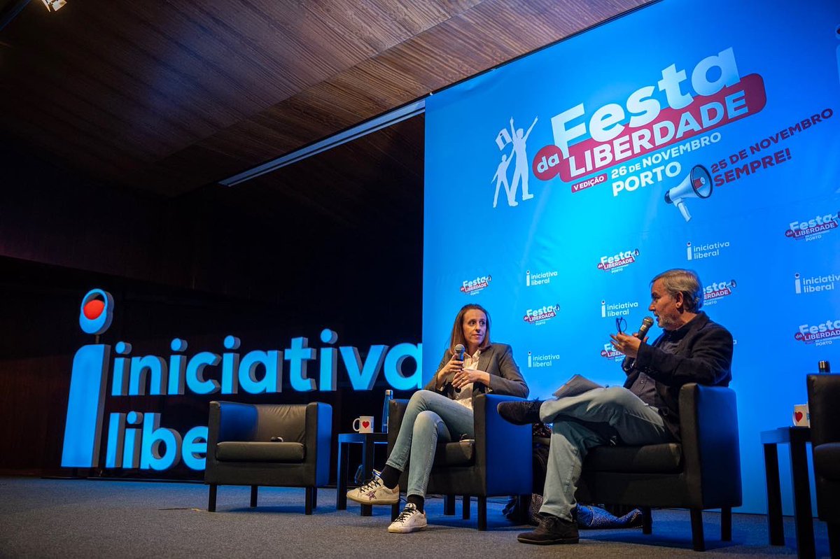 LiberalPT's tweet photo. 🔴🔵 25 de Novembro sempre!

5ª Festa da Liberdade

Painel "O papel da Constituição como garante de direitos, liberdades e garantias"

@TeresaViolante e @jcaetanodias 

#PortugalMaisLiberal https://t.co/X4tfJDgRAS