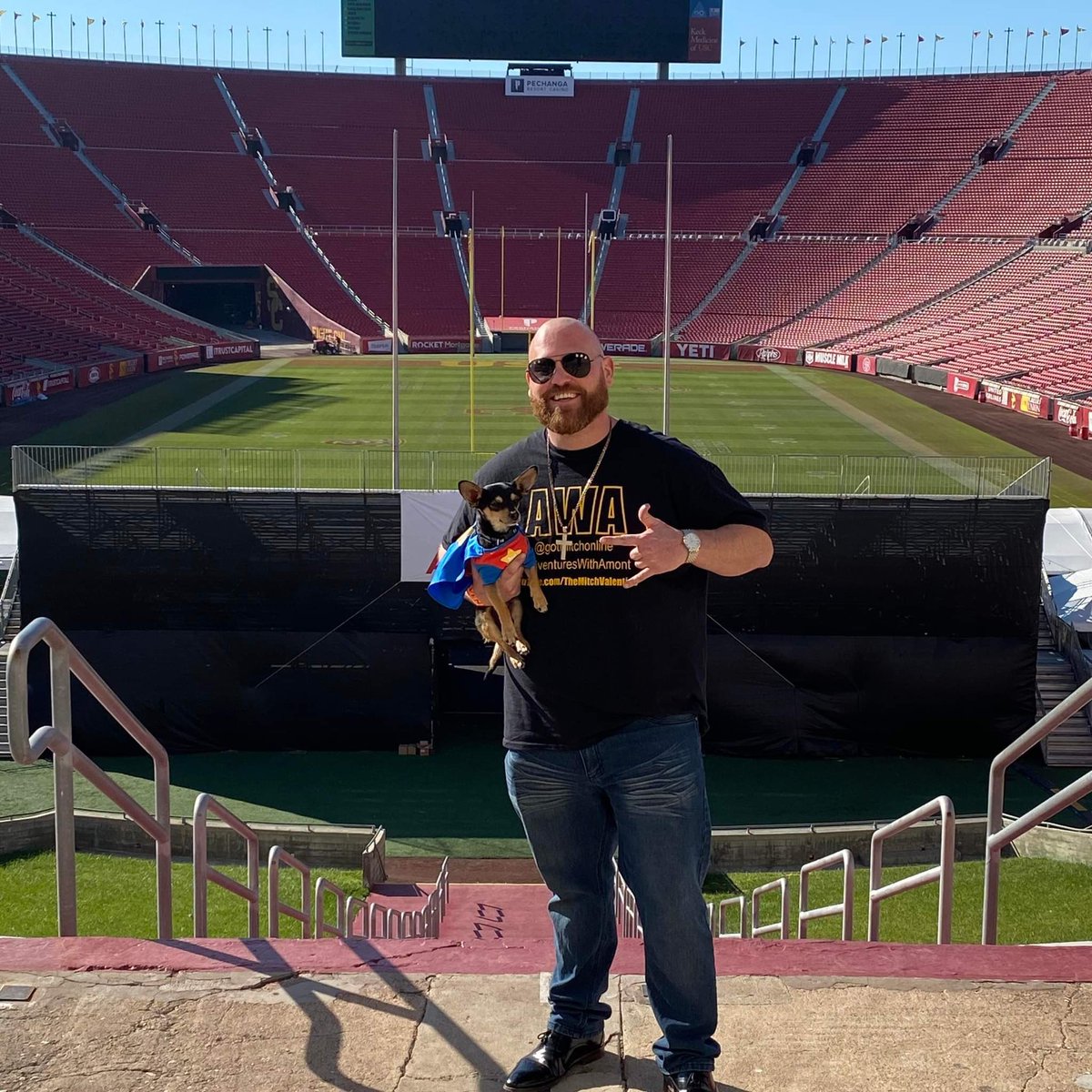 gotmitchonline's tweet photo. I would love to work for @WWE @AEW @IMPACTWRESTLING @nwa @HeyHeyItsConrad or any other real business with a budget. I can wrestle, manage, commentate, host, write storylines and SO MUCH MORE!

Is the hiring manager available?

#MitchValentine #JesseMitchell #Qualified #Interview https://t.co/U0CsoD4qIT