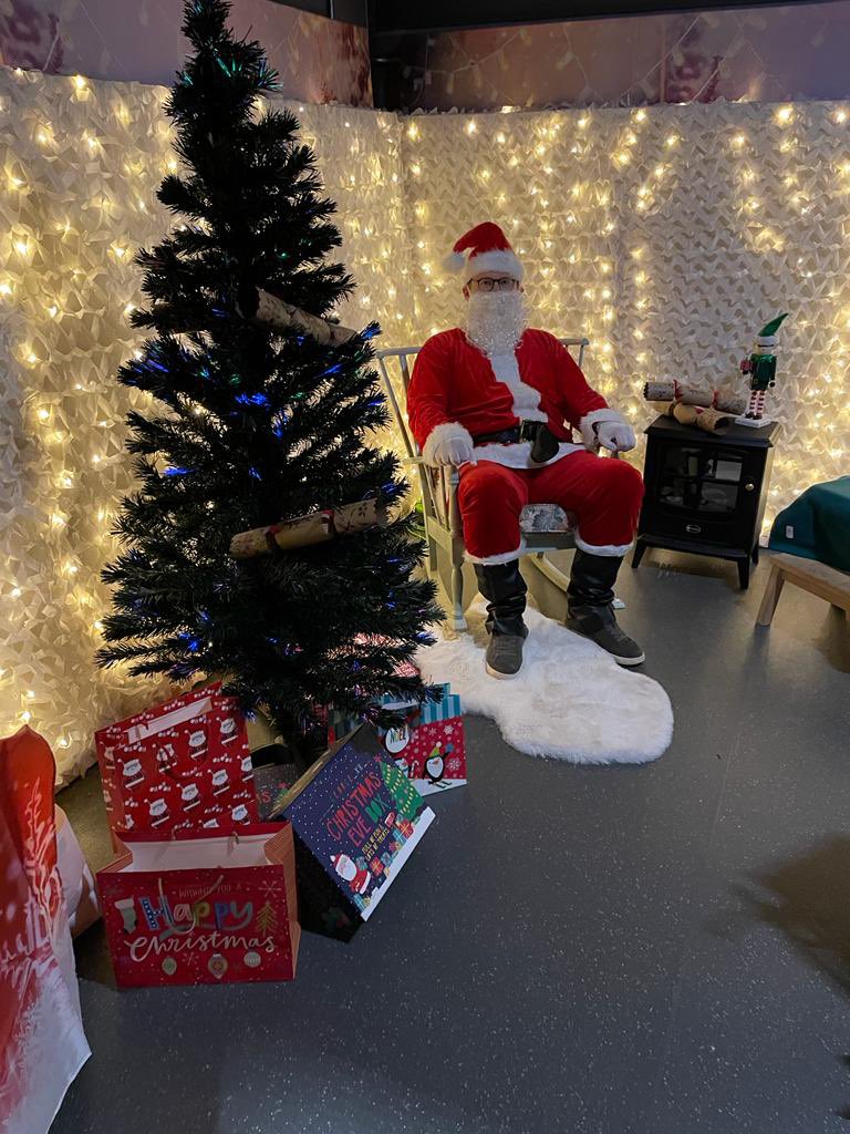 ParentsSgw's tweet photo. Huge thanks to @APWProperty for Sponsoring our Christmas Market this weekend. We are very grateful for their support. https://t.co/9FqHZwhEfe