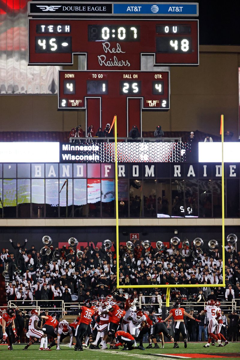 Texas Tech's Trey Wolff <a href="/trey_wolff2/">Trey Wolff🌵</a> kicks a 43-yard game-tying field goal against Oklahoma.
