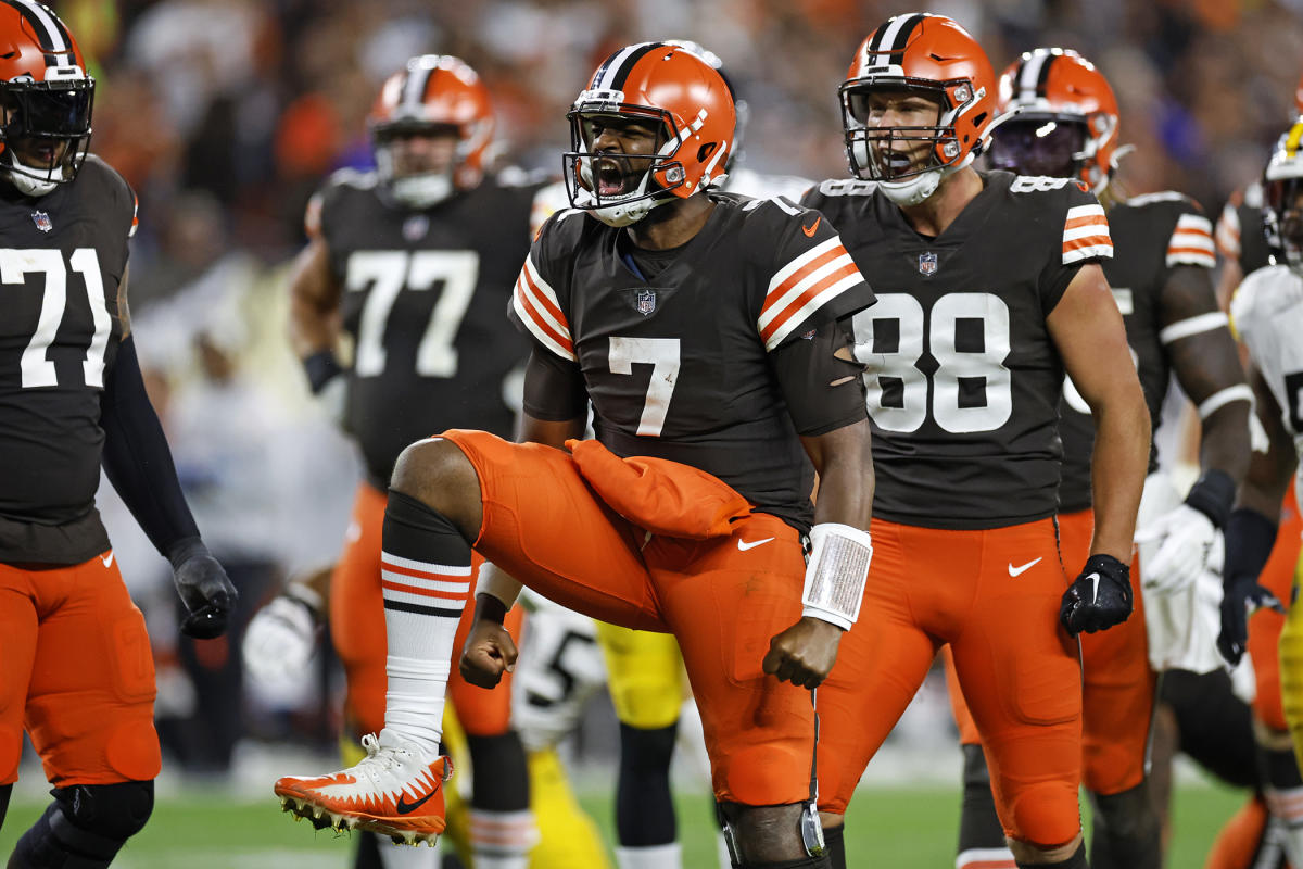karnsies817's tweet photo. The Browns record does not reflect how well Jacoby Brissett has played for Cleveland this year. 

As we come to the end of riding with 7 for 11, it's a great day to say thank you. https://t.co/GpUEDghRDo