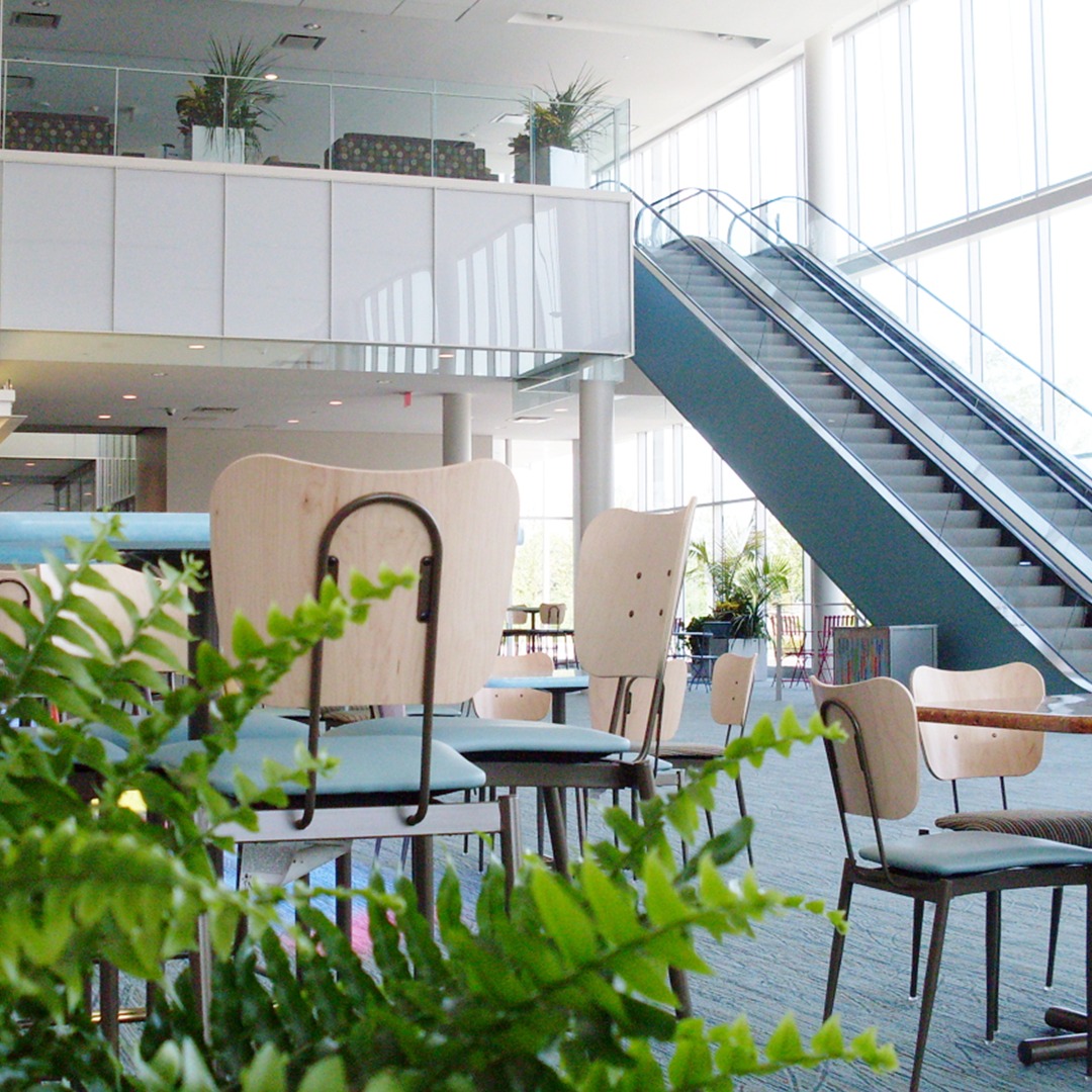 FallsCC's tweet photo. With floor-to-ceiling windows providing spectacular views of the Fallsview Entertainment District, we have over 20,000 sq. ft. of pre-function spaces that your guests will enjoy and remember.
#NiagaraConventions #NFCC #MeetinNiagara #ConventionCentre https://t.co/7L87l5Wo3r