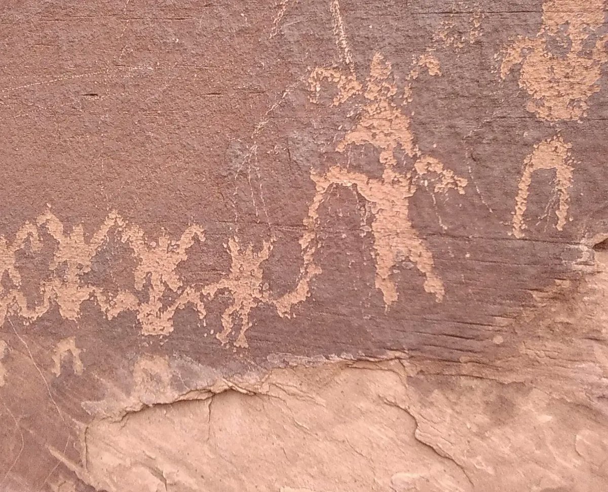 NolaNikole's tweet photo. Thanksgiving weekend #moab #veiwofthepast @Michael_NKLW https://t.co/gx0t8RloBb